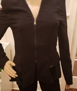 🆕️ Guess Zipper Jacket
